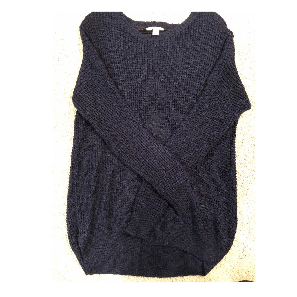 Forever 21 Navy Blue Crocheted back Sweater size M
